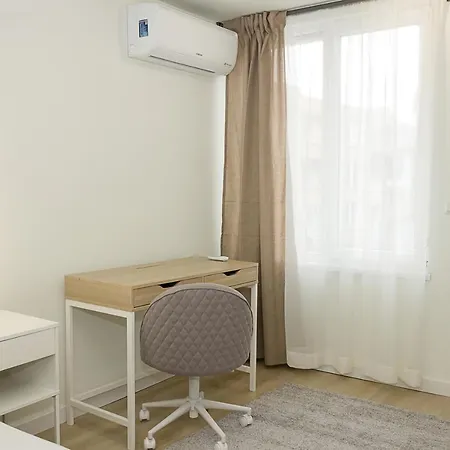 Apartament Sea Garden - 2bd Flats With Desk & Balcony By Flat Mаnager *